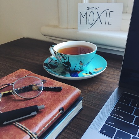 Show Moxie: a shy girl's strategy for networking